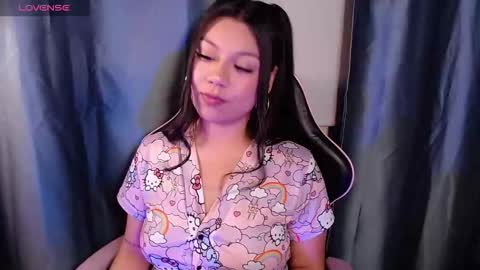 Cami online show from December 4, 4:37 am