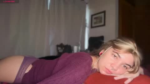 Camii online show from March 24, 9:09 pm