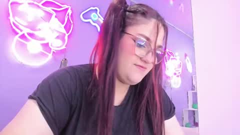 Camila Osorio online show from September 10, 9:15 pm