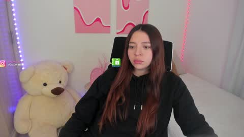  C A M I  online show from January 8, 10:37 pm