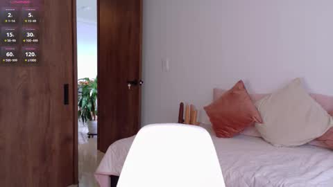 Camila  online show from December 16, 6:36 pm