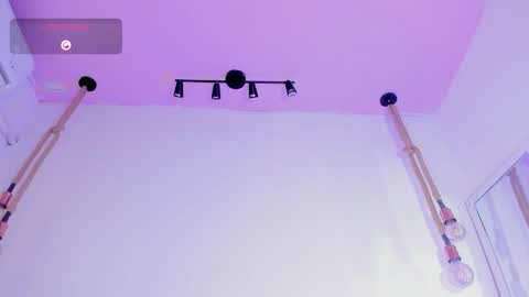 Cami thomsson online show from February 4, 8:45 pm