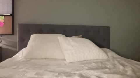 Camila Cruz online show from December 4, 2:58 am