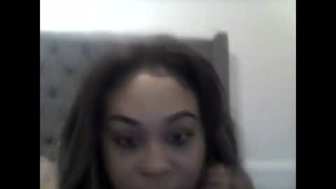 Cami Skaii online show from November 12, 6:44 am