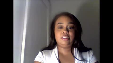 Cami Skaii online show from November 24, 5:31 am