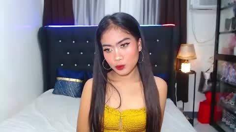 camilla_morena online show from March 7, 2:15 am