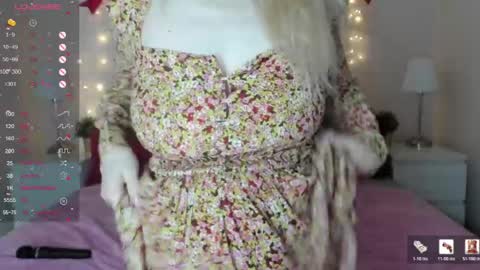 camilladreamer online show from March 23, 7:53 pm