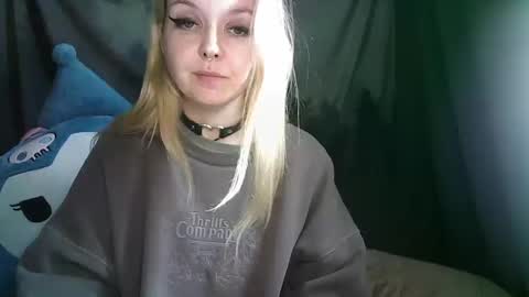 Camille Deville online show from March 12, 9:03 pm