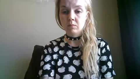 Camille Deville online show from February 24, 2:59 am