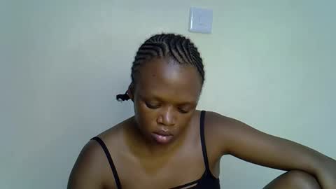 candiemaya online show from March 26, 1:57 pm