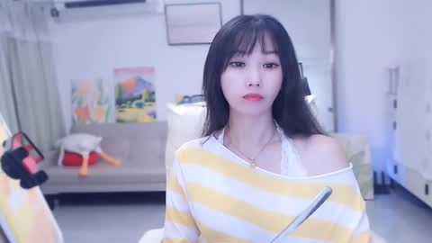 candy8998 online show from December 13, 9:43 pm