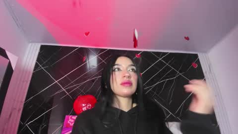 Leila  online show from February 17, 5:51 am