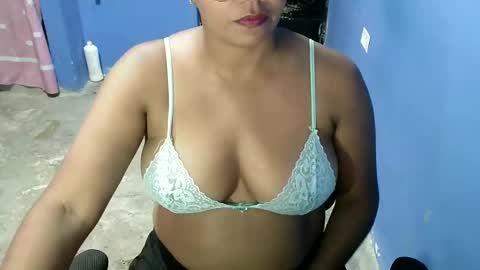 candyflowerlub online show from March 8, 2:32 am