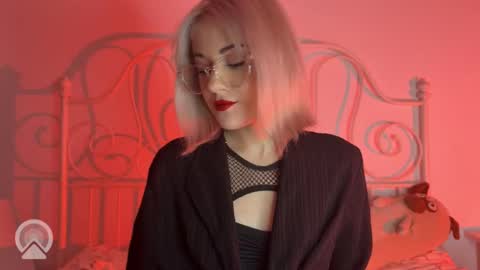 You can call me HH online show from September 17, 7:23 pm