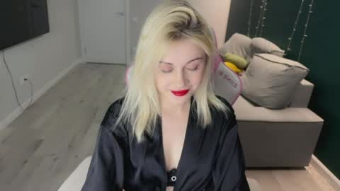 You can call me HH online show from April 14, 5:57 pm