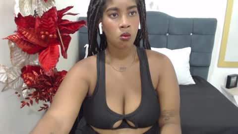 canelafierce online show from February 4, 9:31 pm