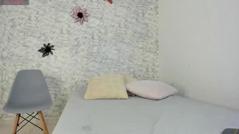 Canhela online show from December 12, 2:04 am