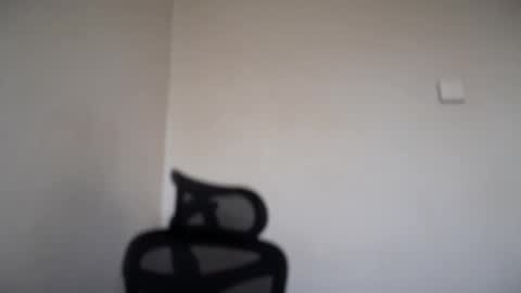 Emma online show from November 6, 8:09 am