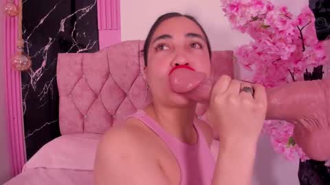 Snapshot of capricornio_16 chatting on October 7, 3:44 am CAPRICORNIO online show from October 7, 3:44 am