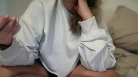 Cara Bou online show from February 17, 10:09 pm