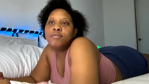 caramel217 online show from February 6, 4:53 am