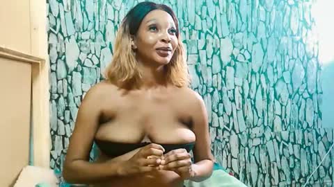 caramelminxxx1 online show from February 13, 7:43 am