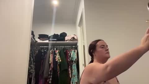 carinabro10 online show from June 29, 8:54 am