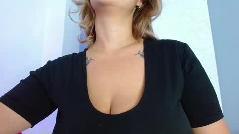 Carla online show from April 17, 11:56 am