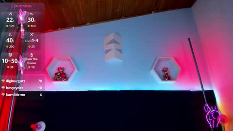 carla online show from March 16, 5:44 am