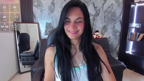 Carlota online show from December 6, 6:49 pm