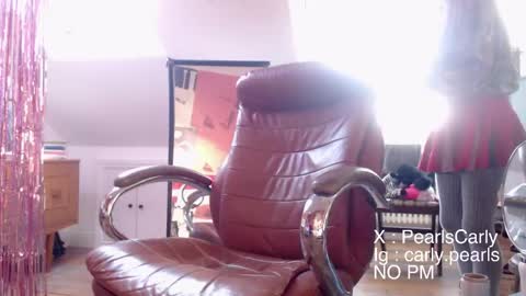 Carly Pearls online show from March 19, 6:51 am