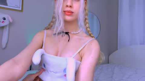 carmen__crybaby online show from September 17, 4:49 pm