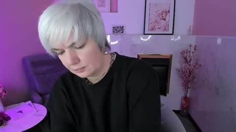 Carmen online show from March 24, 9:20 pm