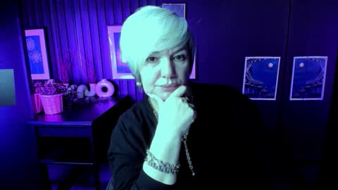 Carmen online show from November 29, 8:46 pm