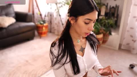 Snapshot of carolart chatting on January 25, 3:25 pm carolart online show from January 25, 3:25 pm