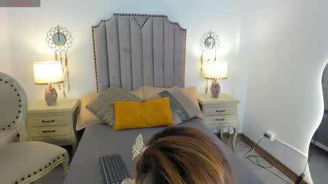 Carolina online show from January 11, 11:48 am