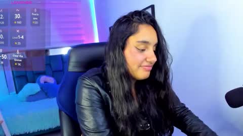 caroline_rodriguez_9 online show from September 18, 3:49 am