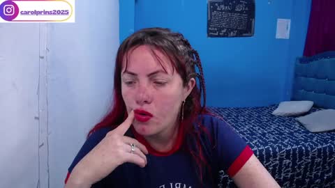 Carolinhe  online show from April 4, 1:43 pm