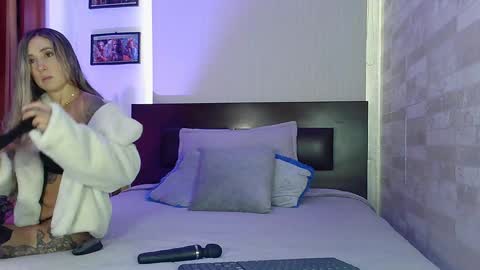 Carol online show from February 20, 3:08 pm