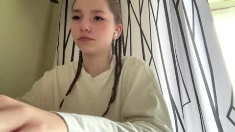 Kate online show from May 11, 9:22 am