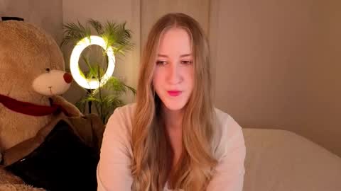 Casey online show from March 2, 4:14 pm