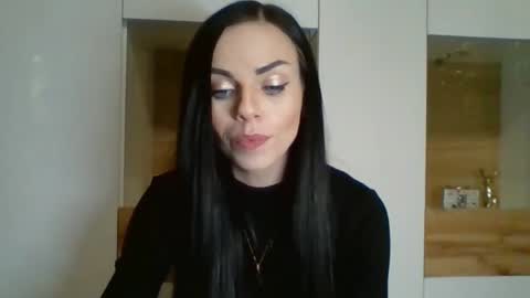 Cassie online show from December 2, 7:49 pm