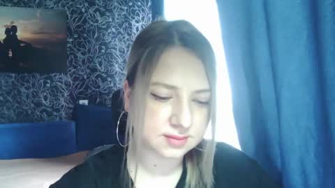 casual__vibes online show from April 24, 10:07 am