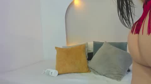 cata_gil1 online show from February 4, 8:12 pm