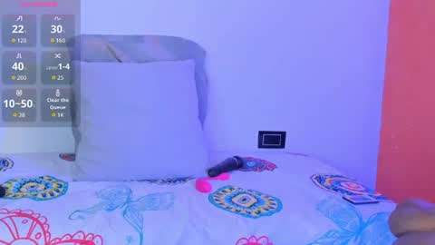 cataleya19__ online show from June 8, 10:05 am