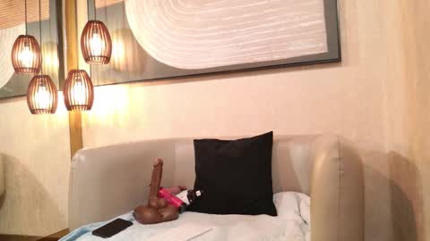 cataleya1_sm online show from November 22, 12:08 pm