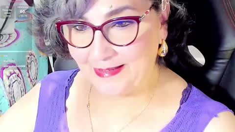 Snapshot of cataleya_mom_ chatting on September 13, 7:49 am cataleya  online show from September 13, 7:49 am