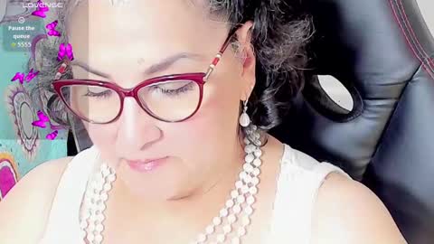 Snapshot of cataleya_mom_ chatting on October 11, 4:28 am cataleya  online show from October 11, 4:28 am