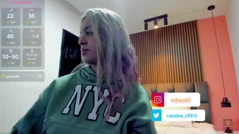 Catalina online show from September 25, 12:59 pm