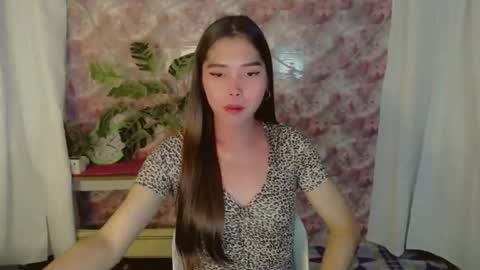 catherine_365 online show from April 22, 2:36 pm